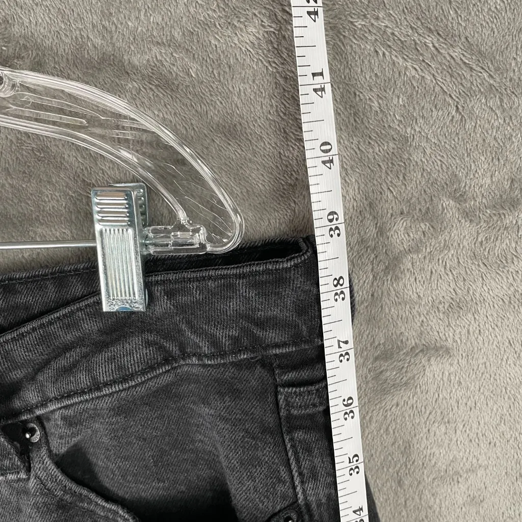 Old Navy Higher High-Rise O.G. Straight Jeans Women’s 18 Black Denim Minimalist - Image 4