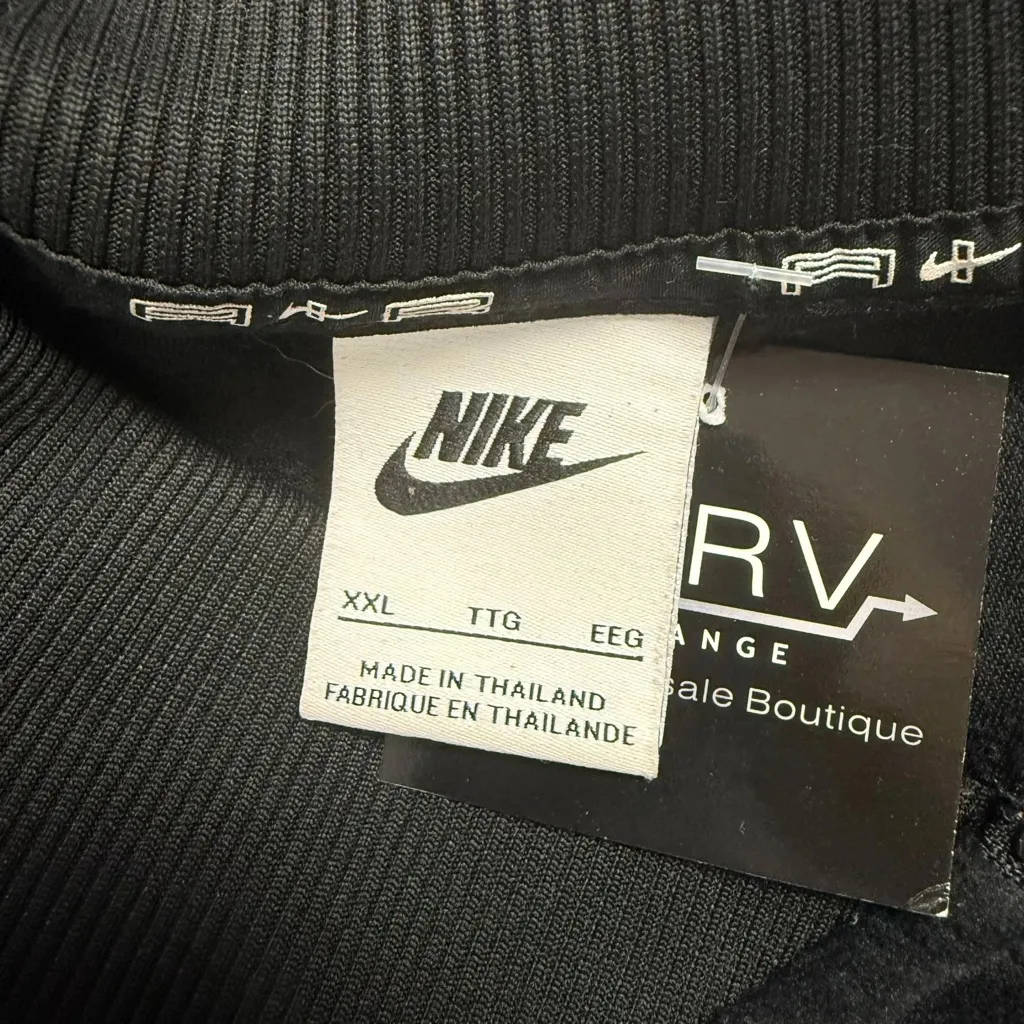 Nike Air Black Velour Jacket - Size XXL - Image 4