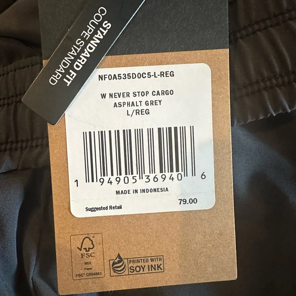 The North Face Never Stop Cargo Pants Women’s Asphalt Gray NEW - Image 4