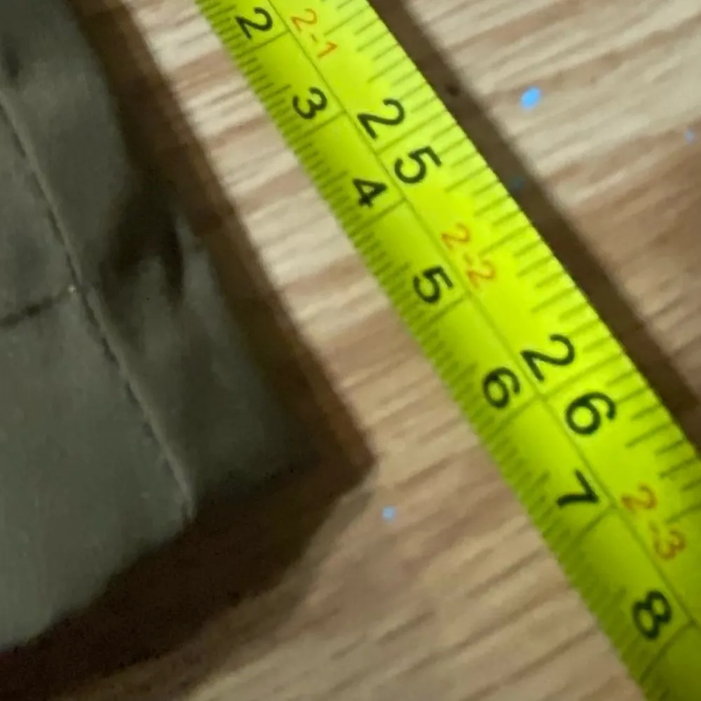 🏷️🏷️NWT unisex dark khaki long trench utility type Water/wind proof jacket. Size undefined - Image 4