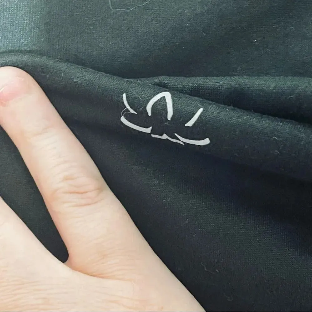 Beyond Yoga Pocket Black/Dark Gray Infinity Scarf OS NWT - Image 7