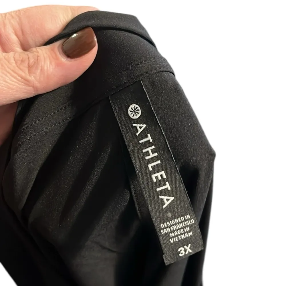 Athleta Black Marlow Romper with pockets - Image 4