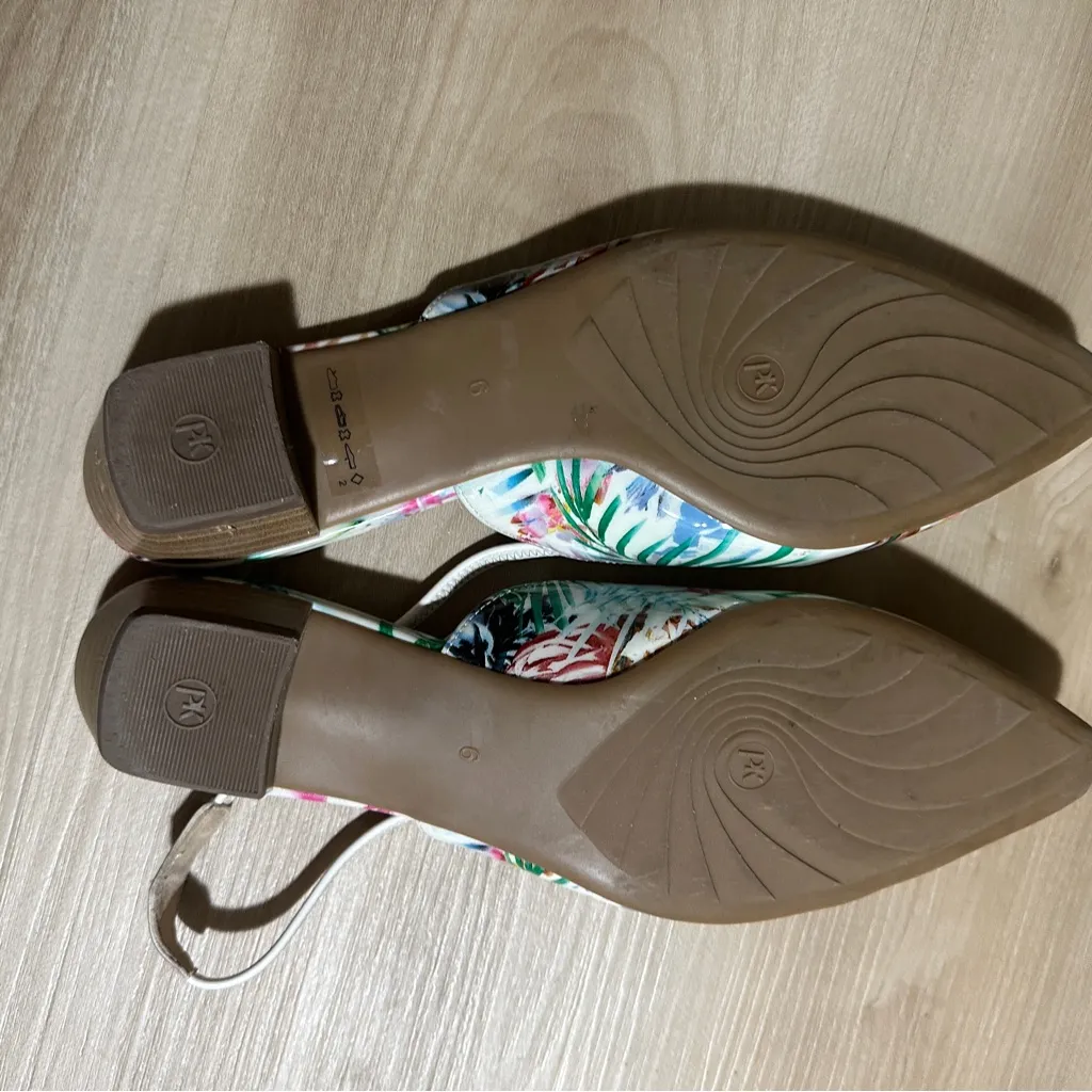 Peter Kaiser Patent Leather Sling Back Flats Womens‎ 8/39 Tropical Print Floral White - Image 8