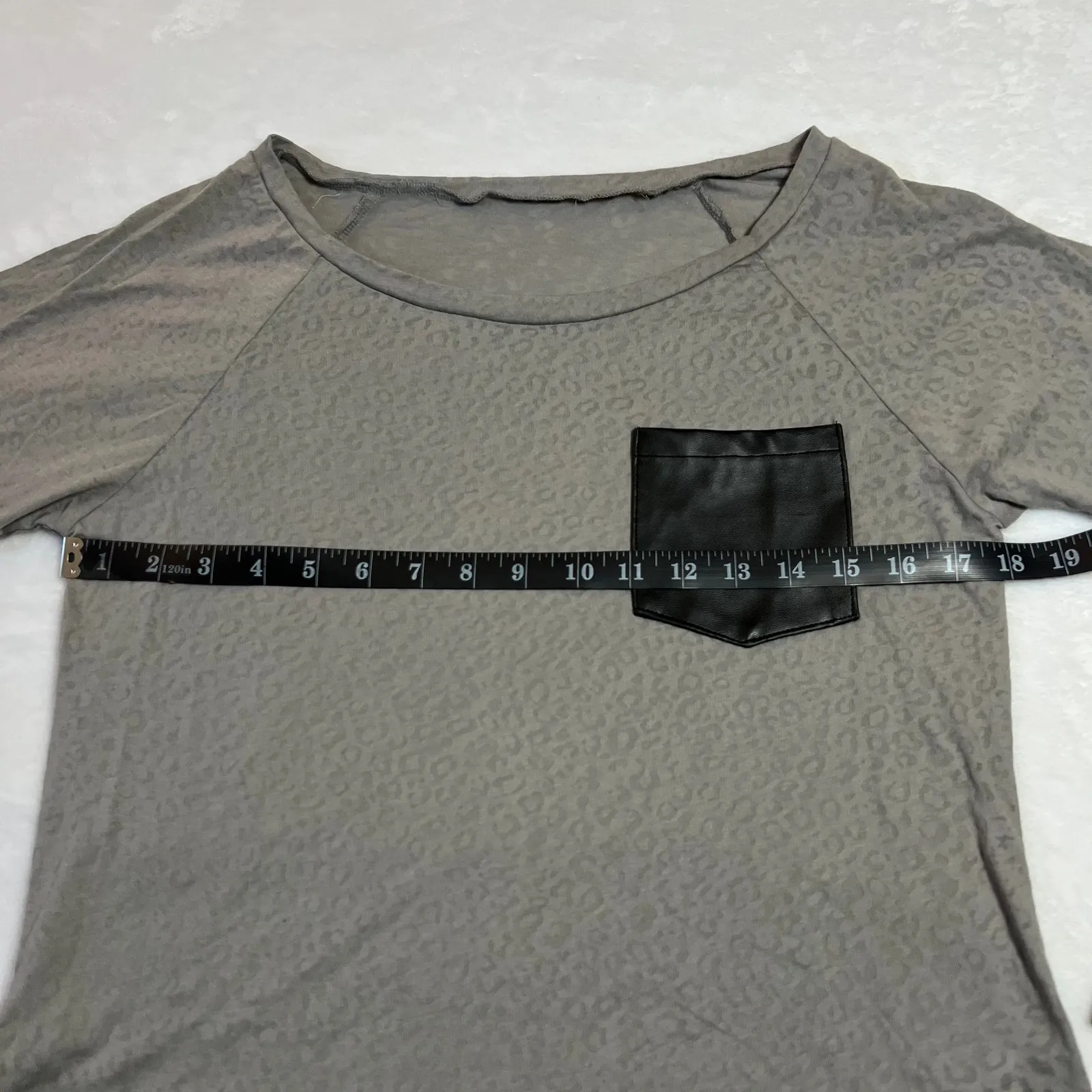Women's Round Neck Leopard Burnout Tee w/ Patch Pocket Size S Casual Rock Trendy Gray - Image 6