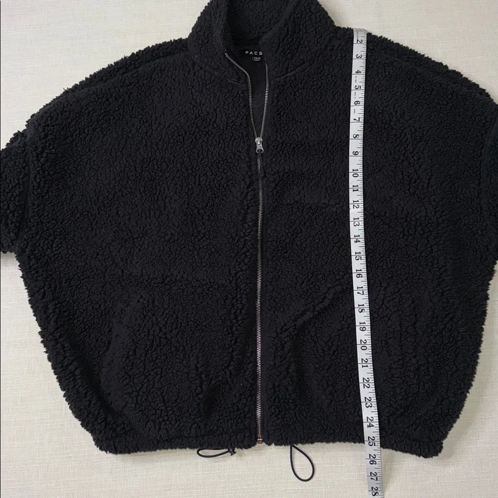PacSun Women's Charcoal Teddy Jacket - Image 6