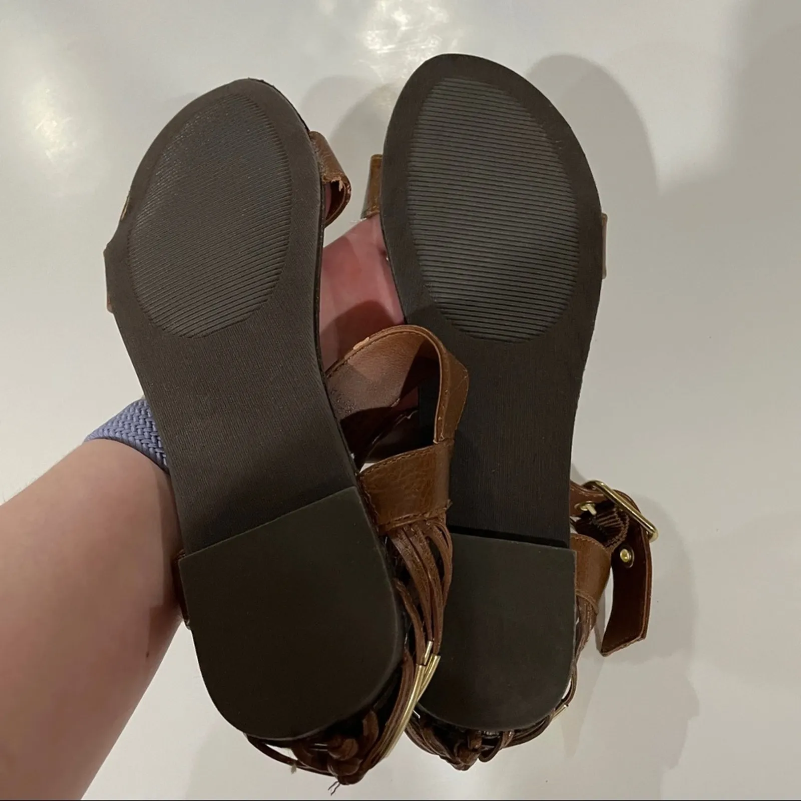 Steve Madden Sincere Brown Faux Leather Strappy Back Sandals Size 7.5‎ - Image 5