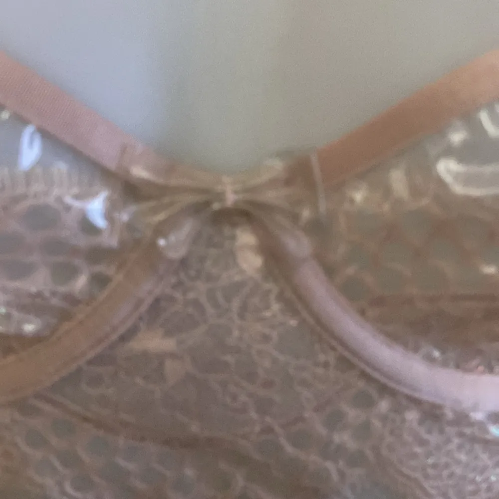 Savage x Fenty Hyper Real Lace and Vinyl Bustier Pink Removable Straps - Image 4