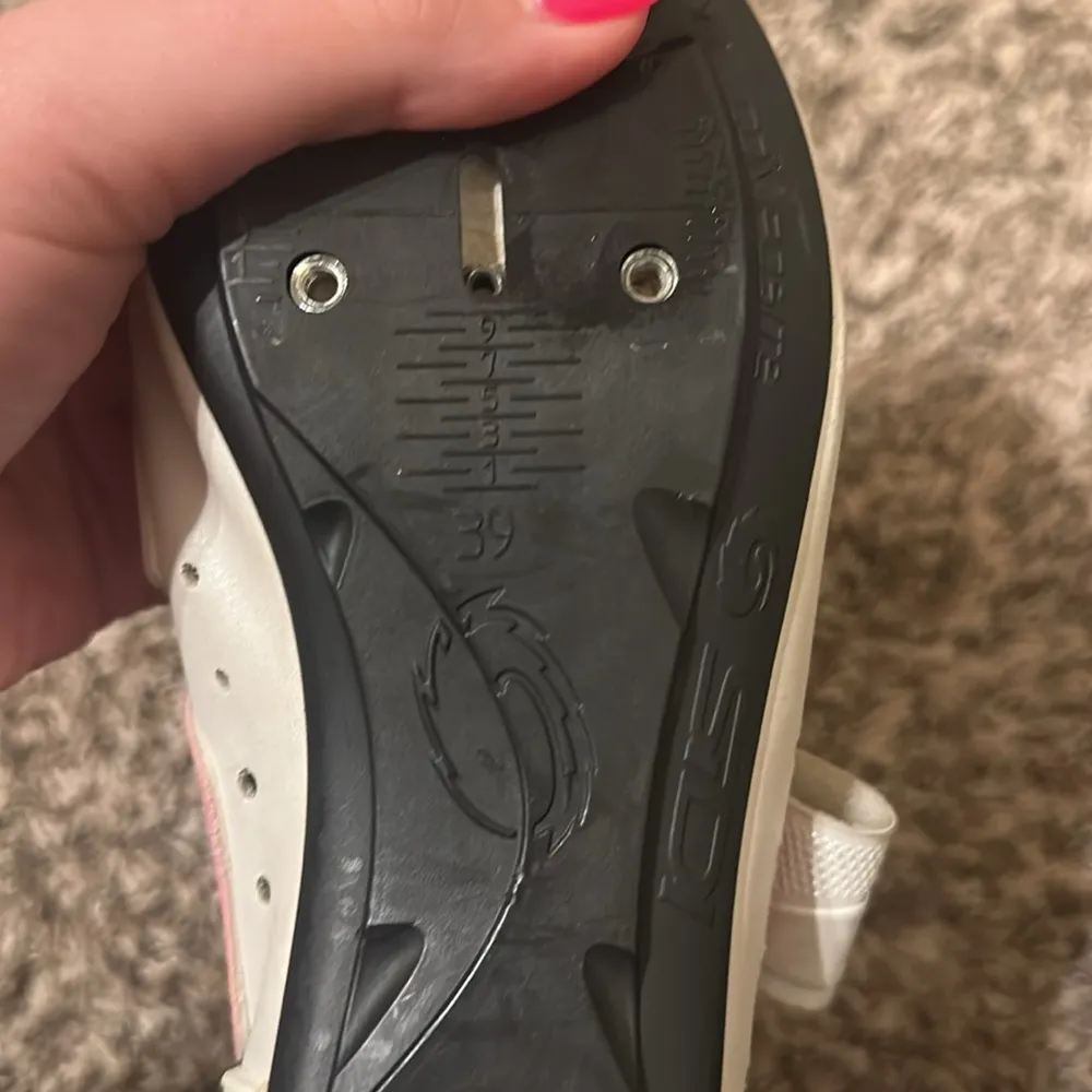 Sidi Cycling Shoes Pink Size 39 - Image 8