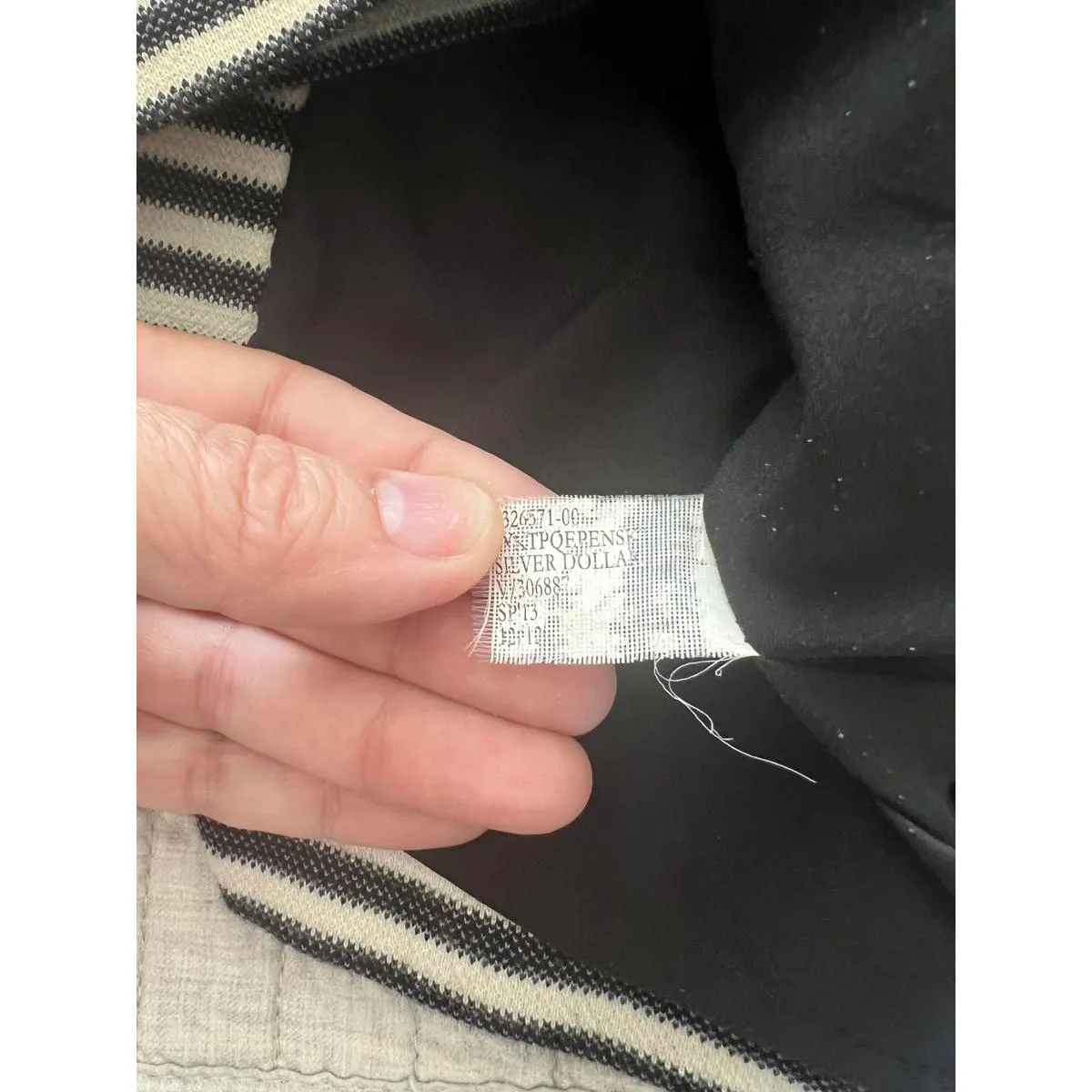 Banana Republic Striped Skirt - Size 8 - Image 4