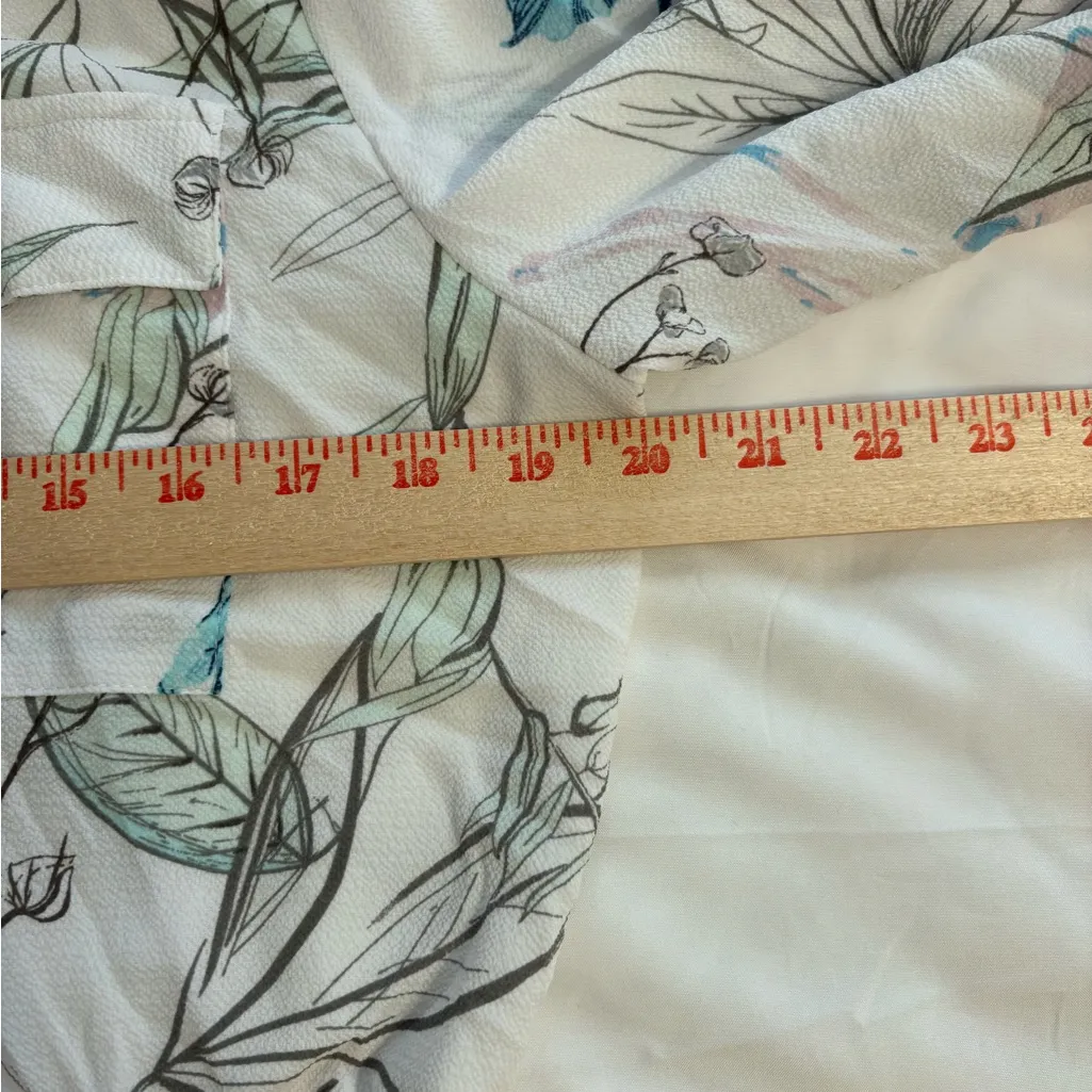 Chico’s Floral Mesh Zip Front Lightweight Jacket Size 1 (M) - Image 4