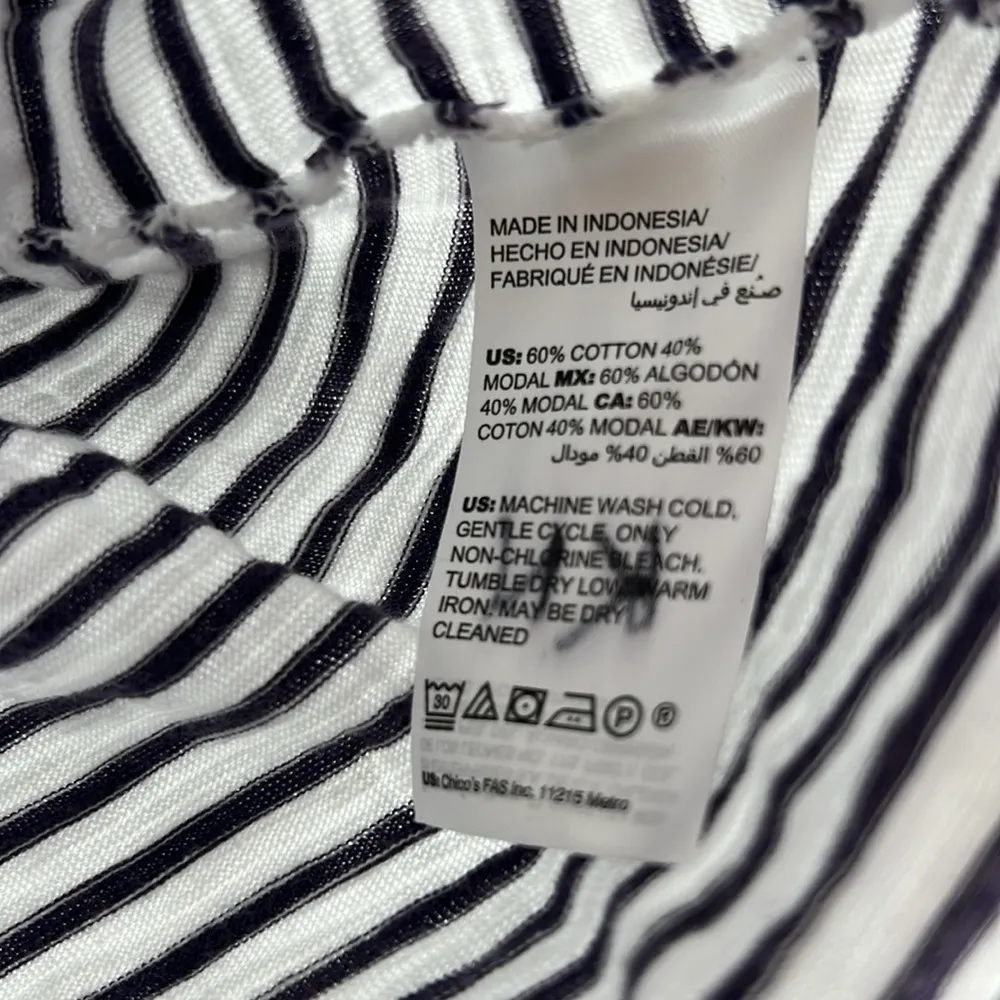 Chico’s v-neck navy white M cotton modal 3/4 sleeve top nautical coastal beach - Image 6