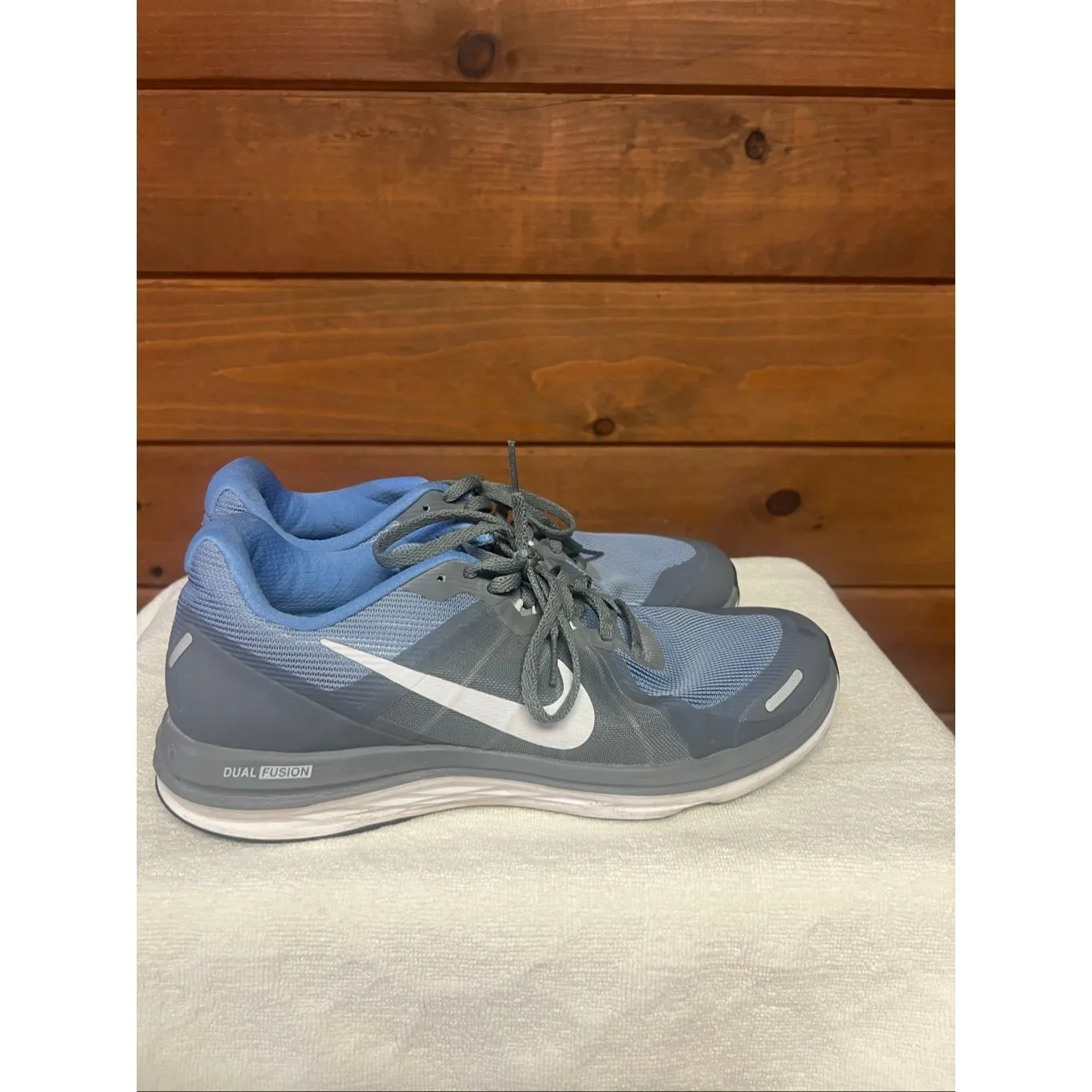 Nike Womens Dual Fusion X2 819319-002 Blue Running Shoes  Sz 10 - Image 2