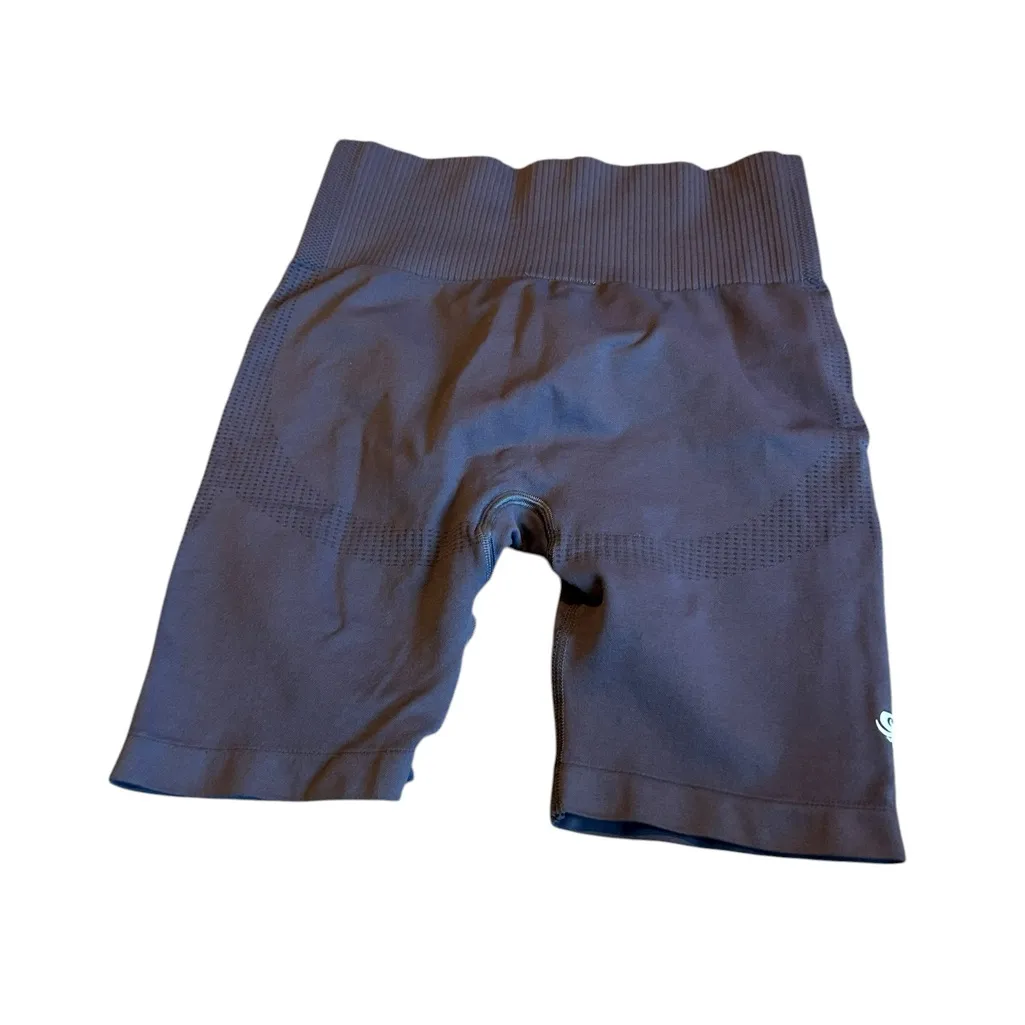 WOMEN’S BEST power cycling short - Image 3