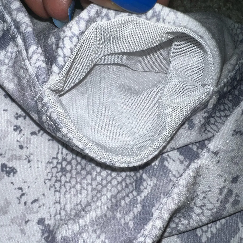 Nine West Cobra Biker Shorts🦎🌵 - Image 3