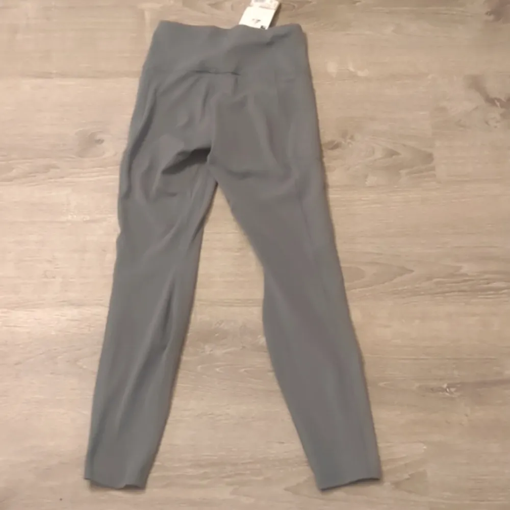 Patagonia maipo 7/8 stash tights nouveau green size XS - Image 2