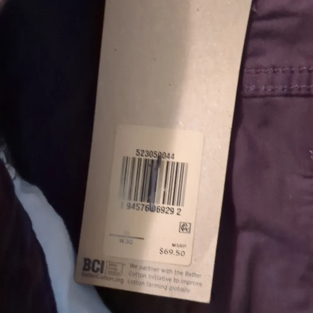 Levi's purple moleskin  wedgie skinny jeans size 10 - Image 4
