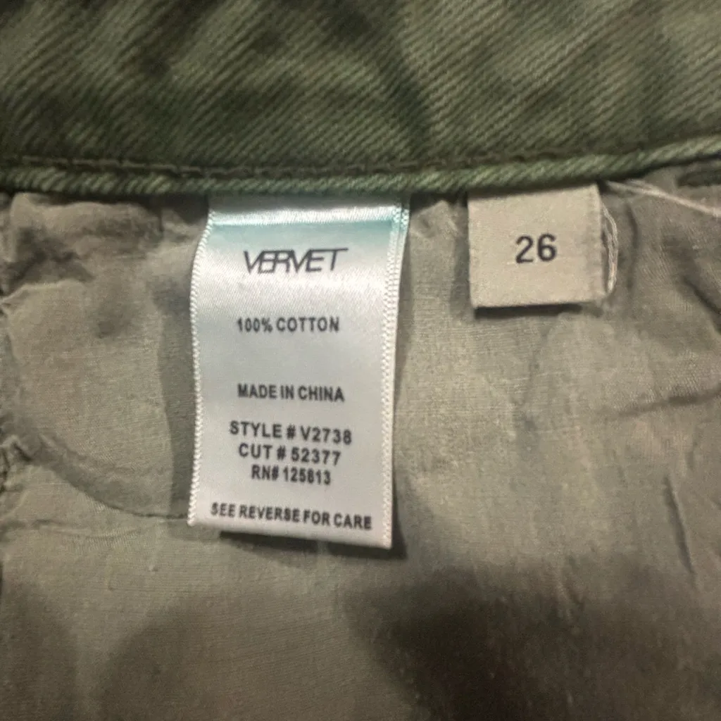 Vervet Sage Green Distressed Wide Straight Leg Jeans Size 26 High Rise Raw Hem - Image 4