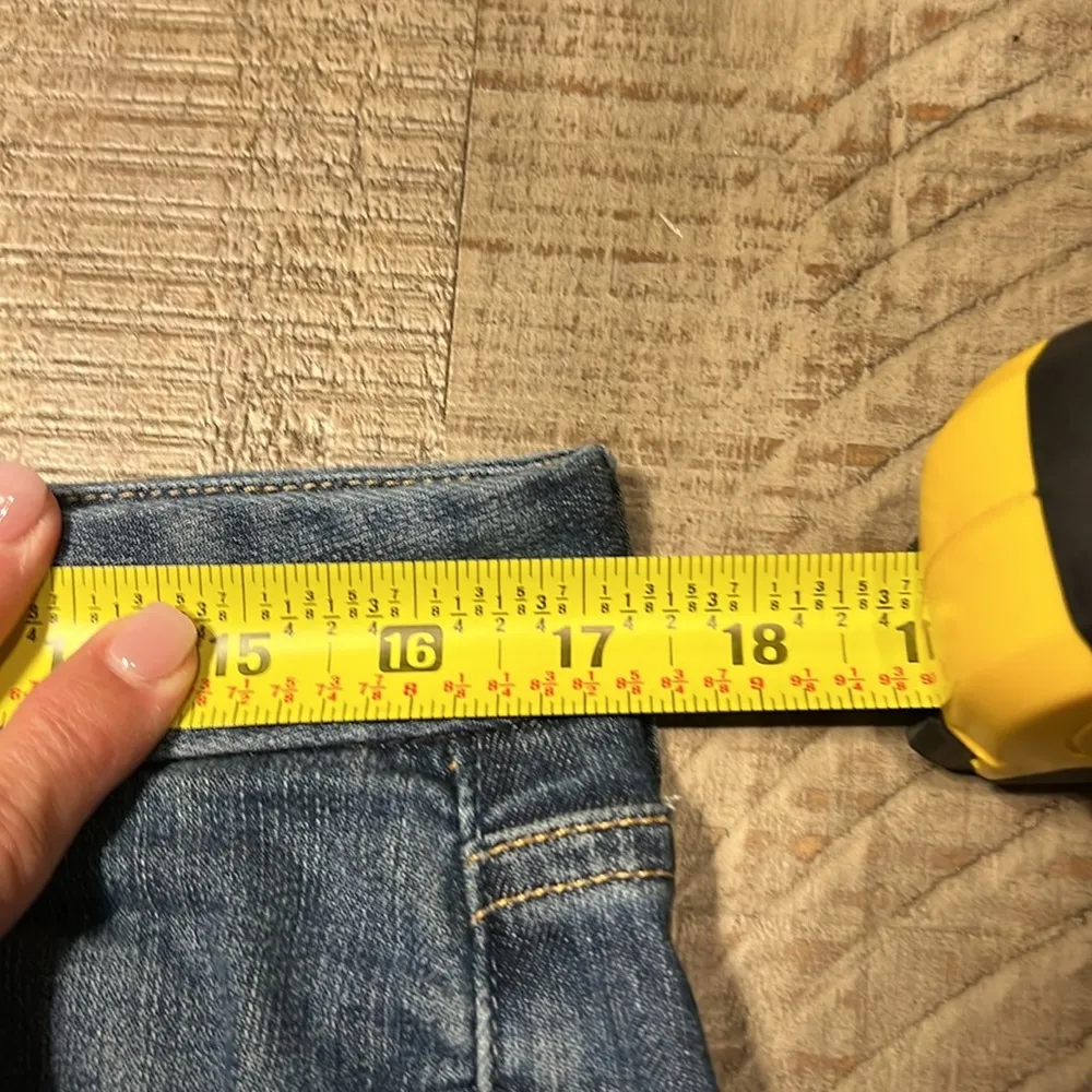 Lucky Brand women’s Mid Rise Sweet Straight - Image 12