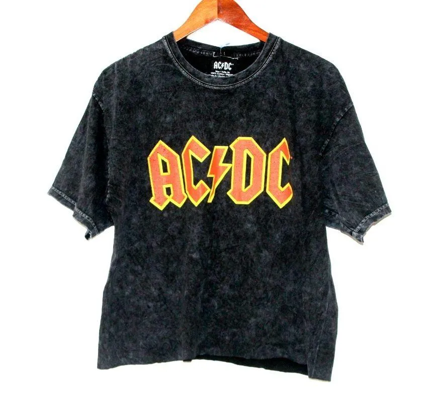 NWOT AC / DC Graphic Band Tee SZ - Image 2