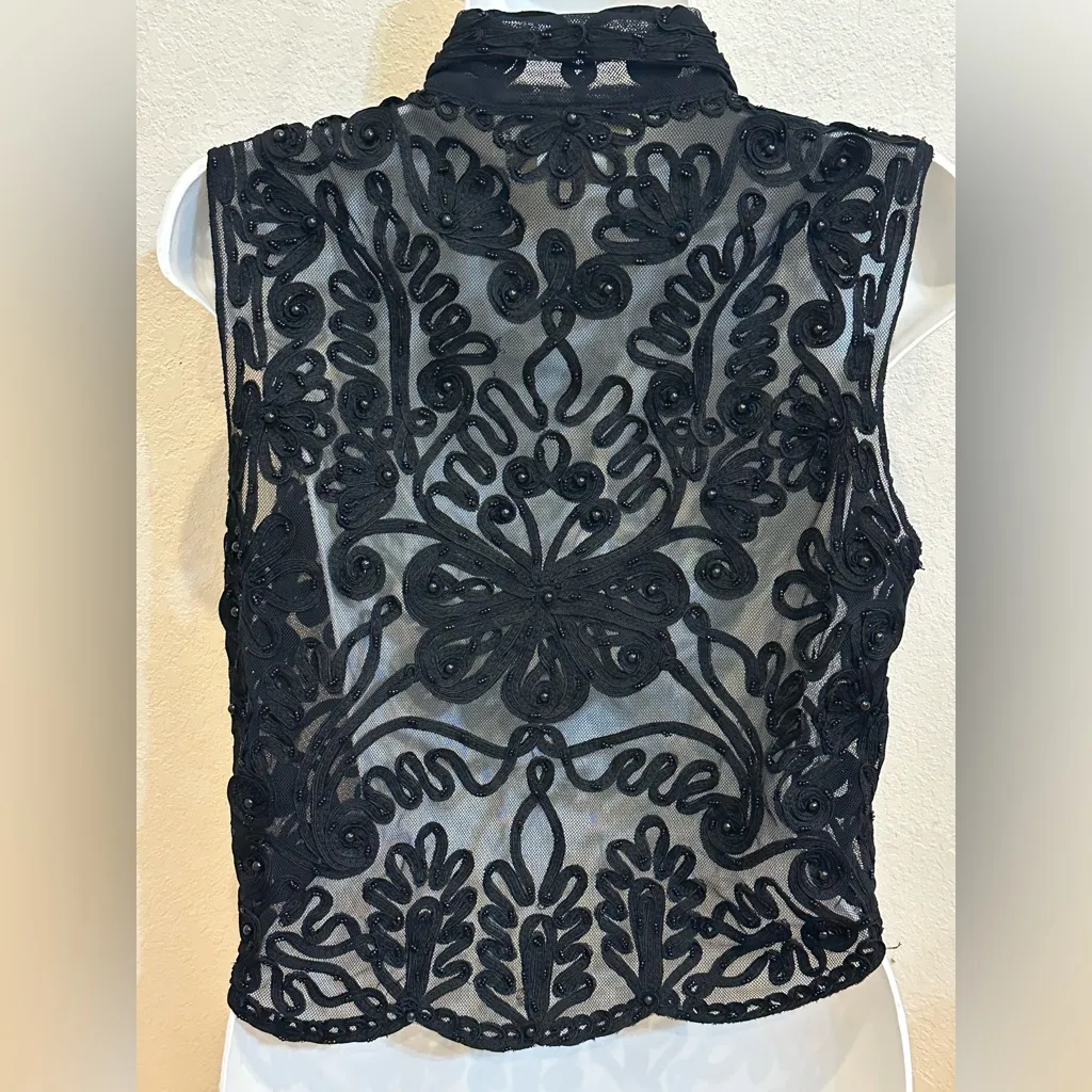 Cache Black Sleeveless Button Down embellished with beaded embroidery - Image 4