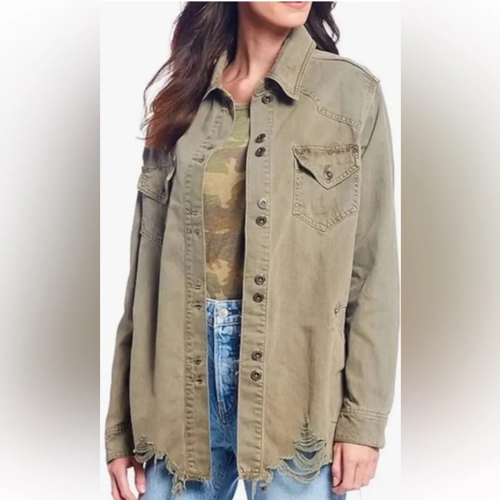 Free People Moonchild Denim Shirt Jacket in Olive Excellent Condition. - Image 4