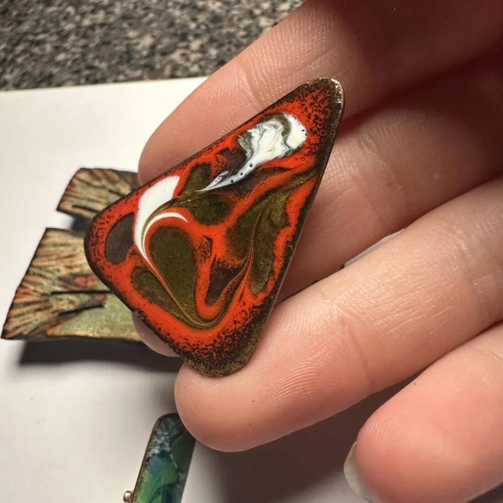 Handcrafted Enamel Brooch Pin Lot Of 4 Enameled Metal Hand Made - Image 10