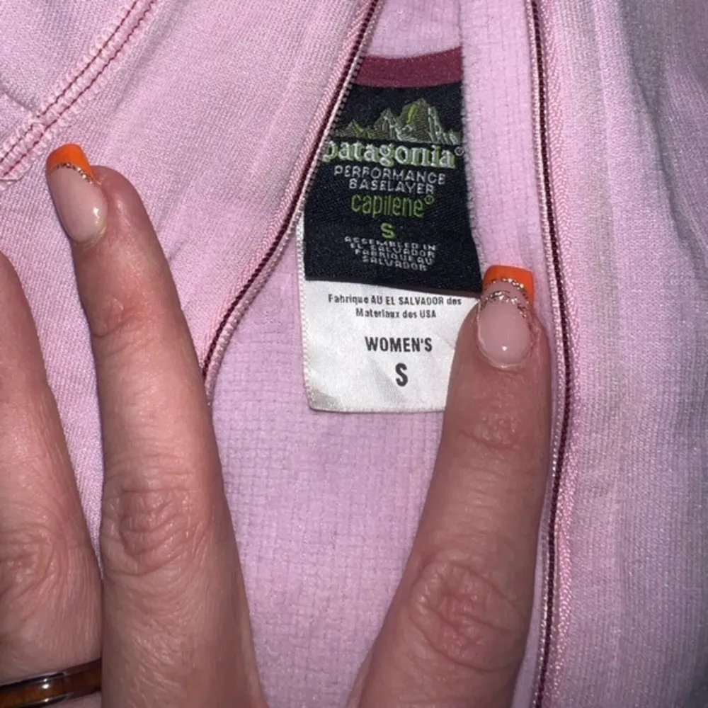 Patagonia performance base layer capilene pink‎ size Small - Image 3