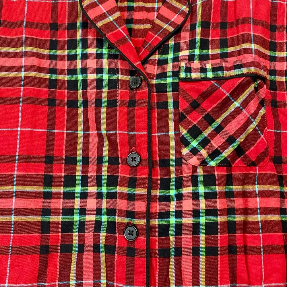 Wondershop Women’s Long Sleeve Button Up Pajama Shirt Red Green Size Medium NWOT - Image 2