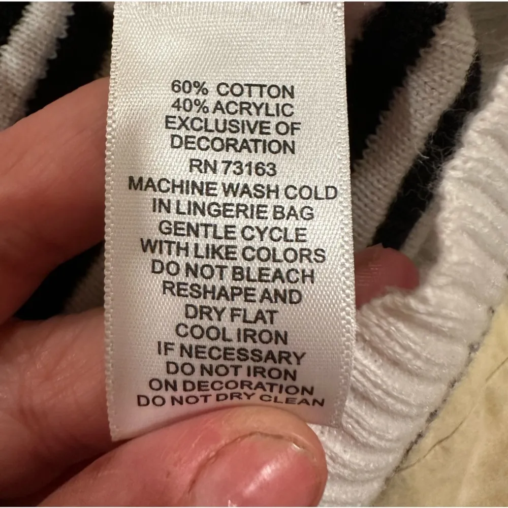 Cupid Black and White Striped Pullover Sweater Lace Up Sides Large - Image 7