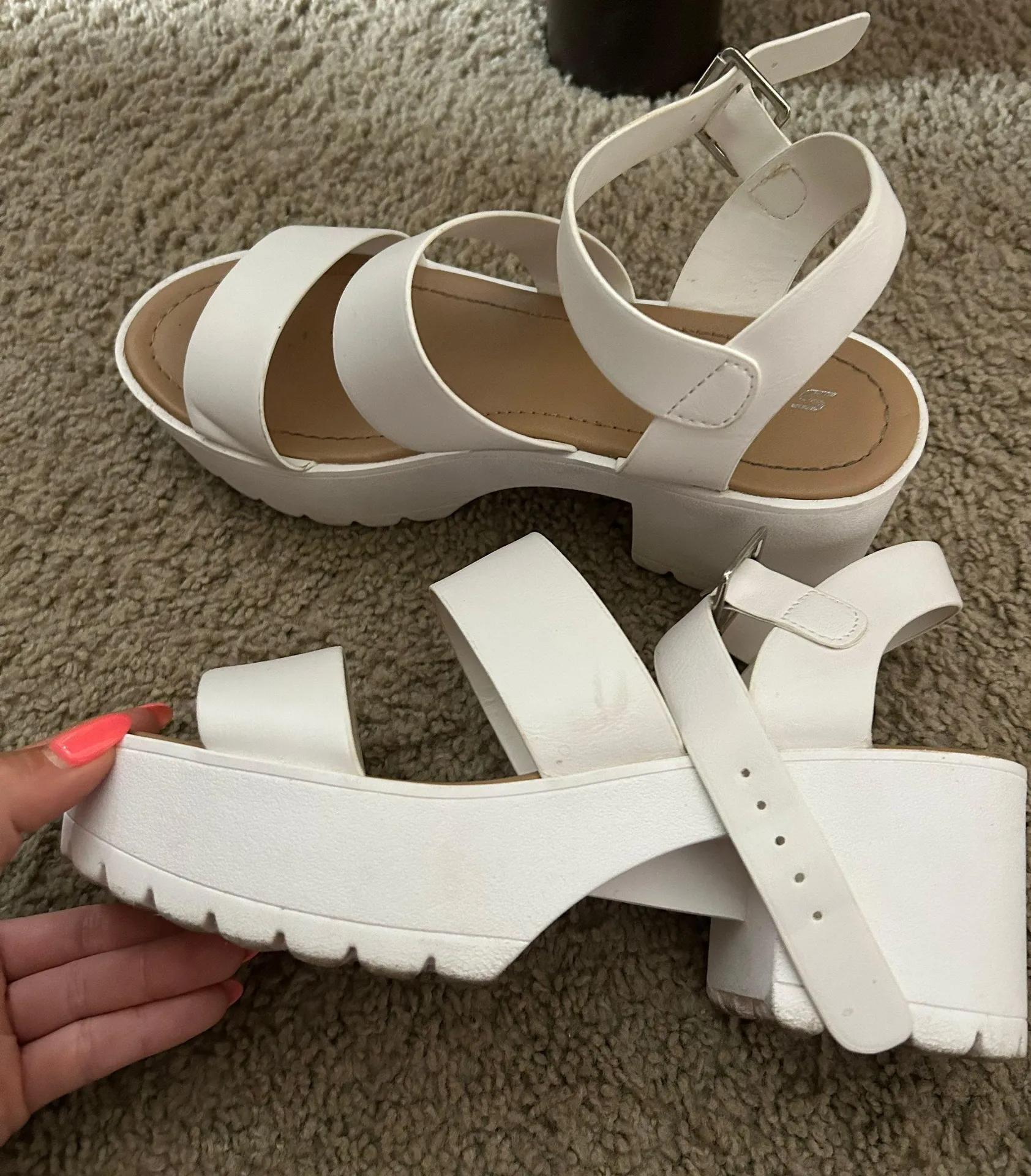 White Platform Sandals Size 8.5 - Image 2