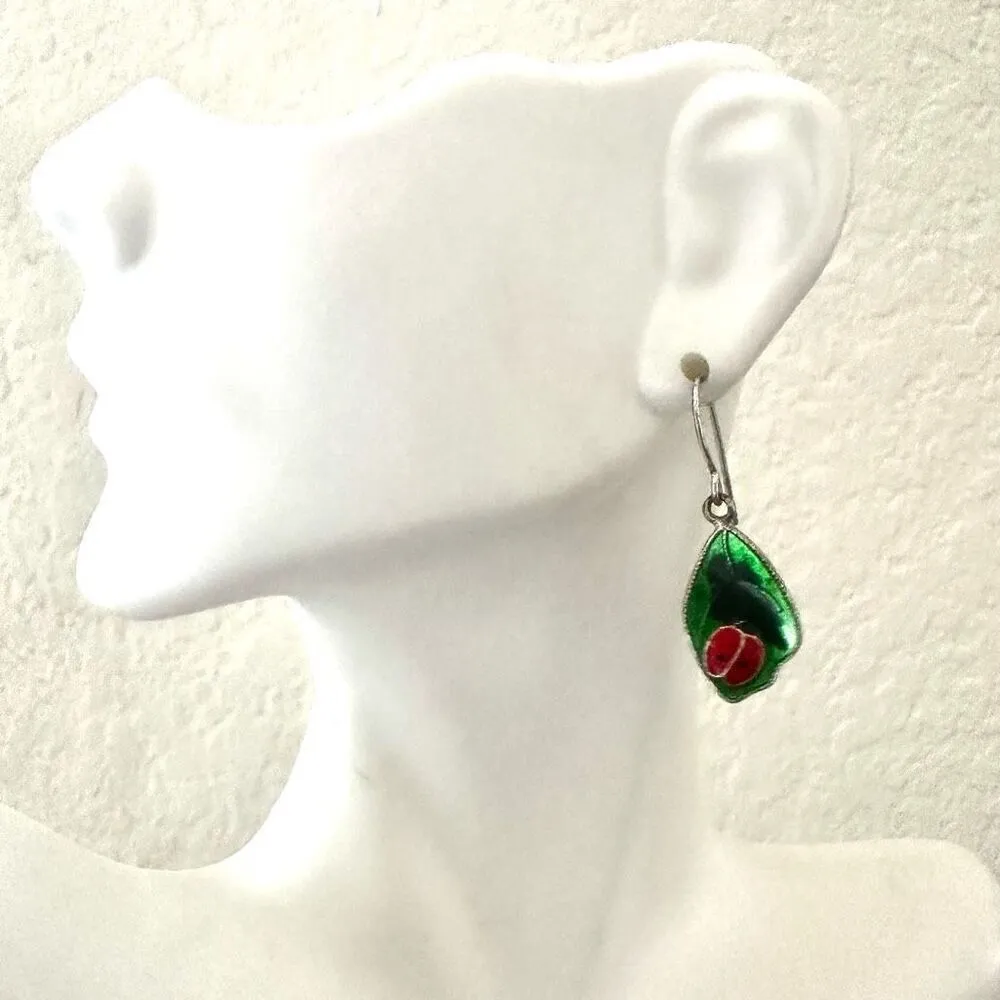 Avon enamel Ladybug pierced dangle earrings Green - Image 3