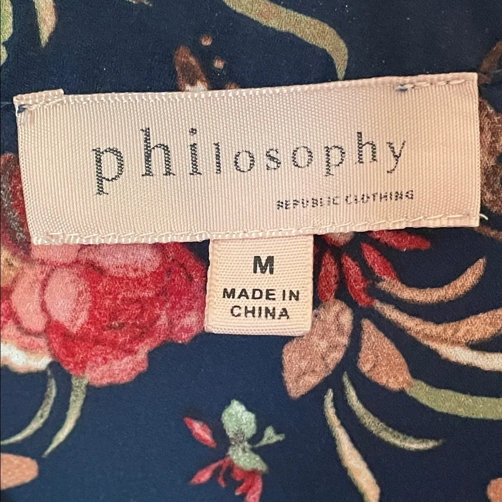 Philosophy Blue Floral Blouse Medium - Image 4