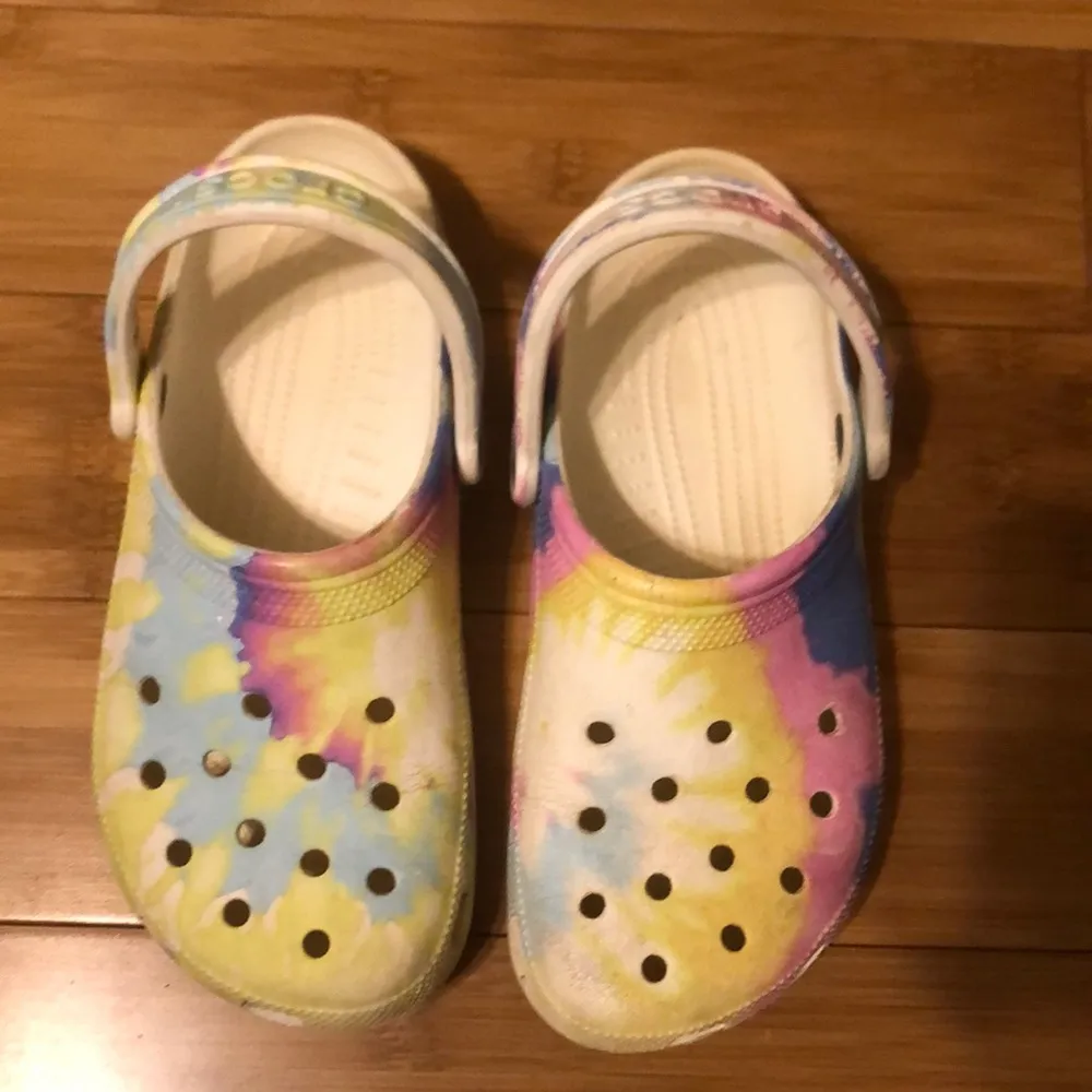Crocs Unisex BAYA TIE-DYE CLOG Women’s Size 8 & Men’s 6 White Multi - Image 2