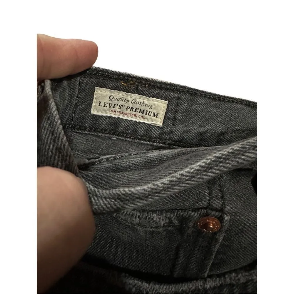 Levi’s® 501 Original Cutoff Denim Short sz 31 - Image 10