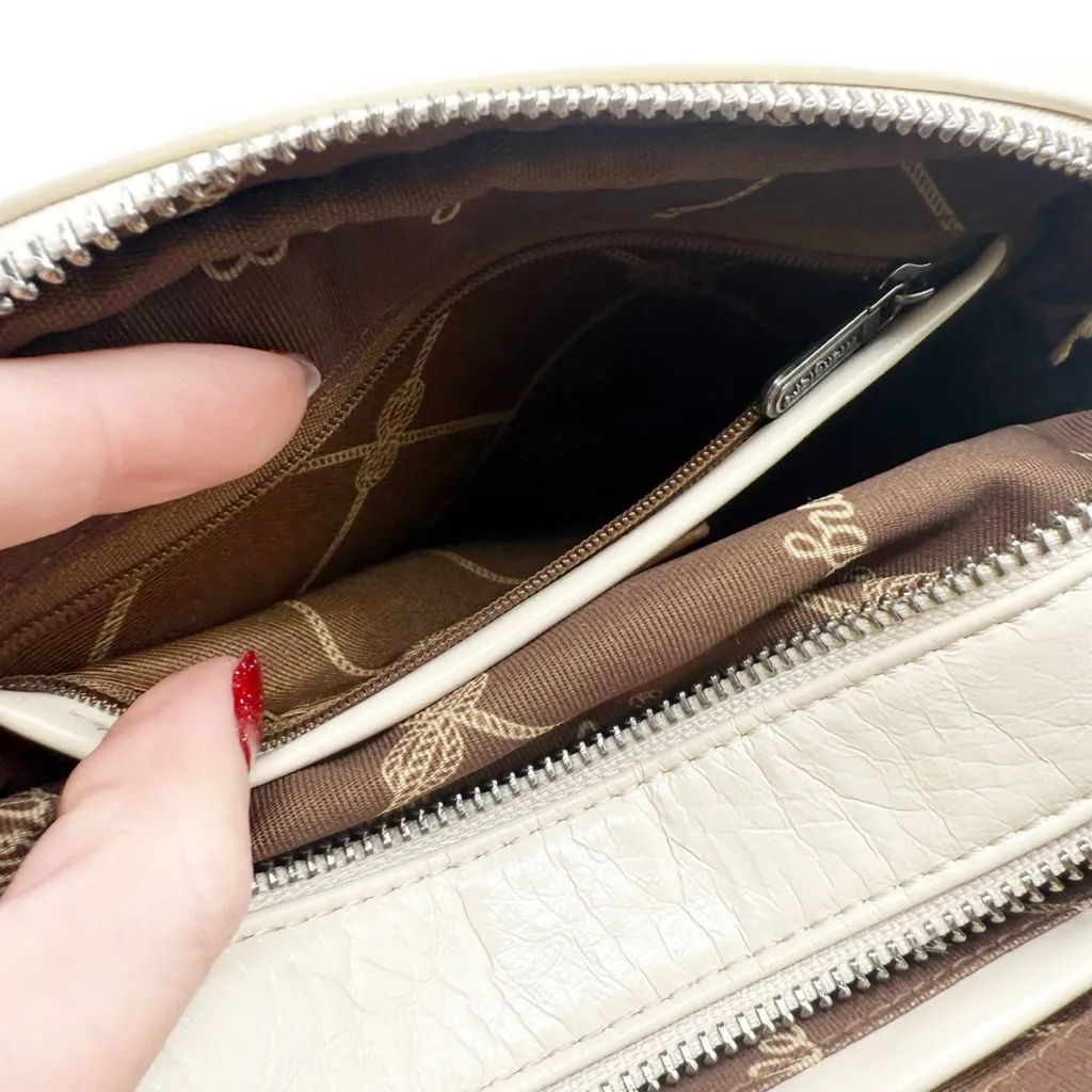 Wrangler Women’s Patent Leather Viral Crossbody Purse - Image 10