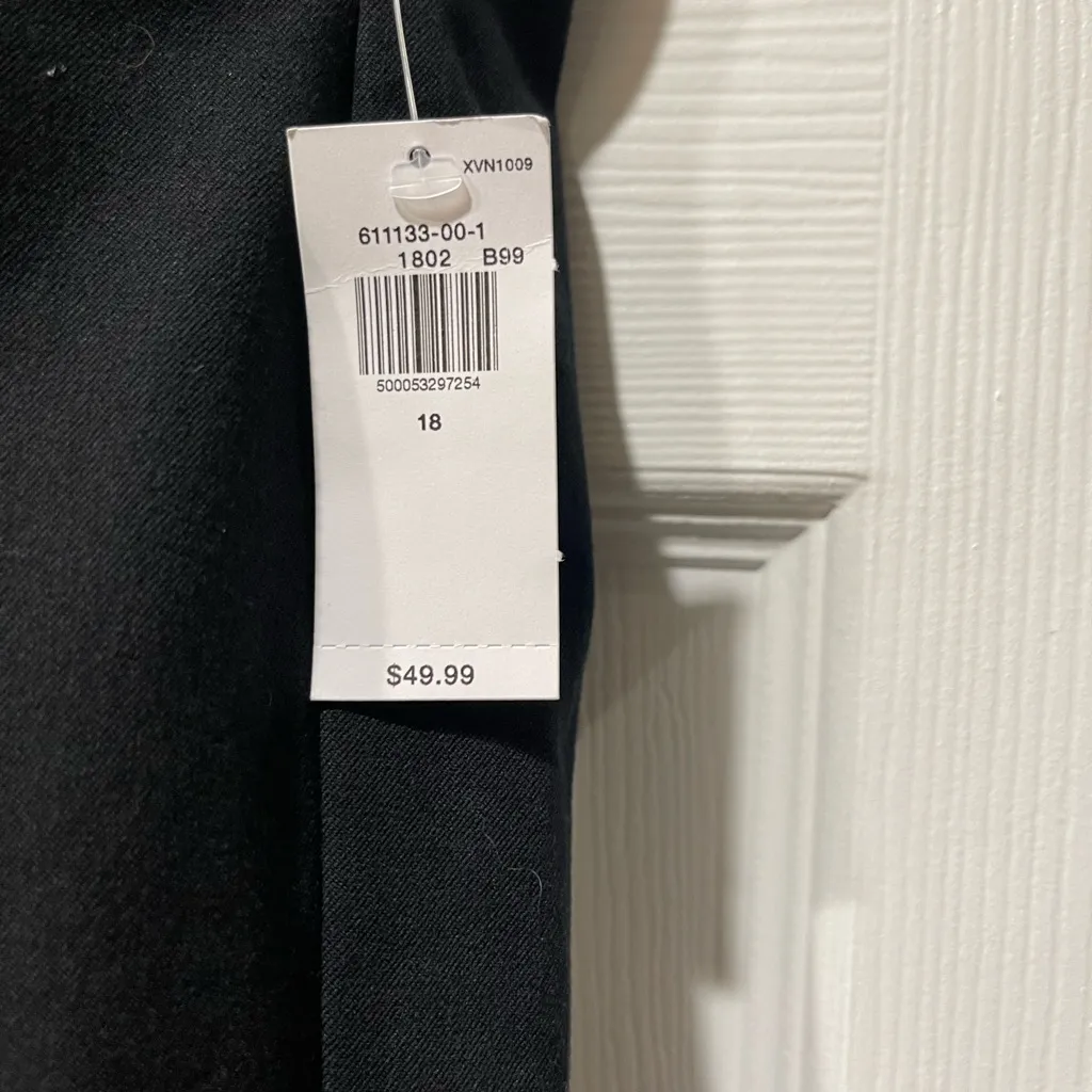 Old Navy Black High Waist Pixie Flare Pants Size 18 NWT - Image 2