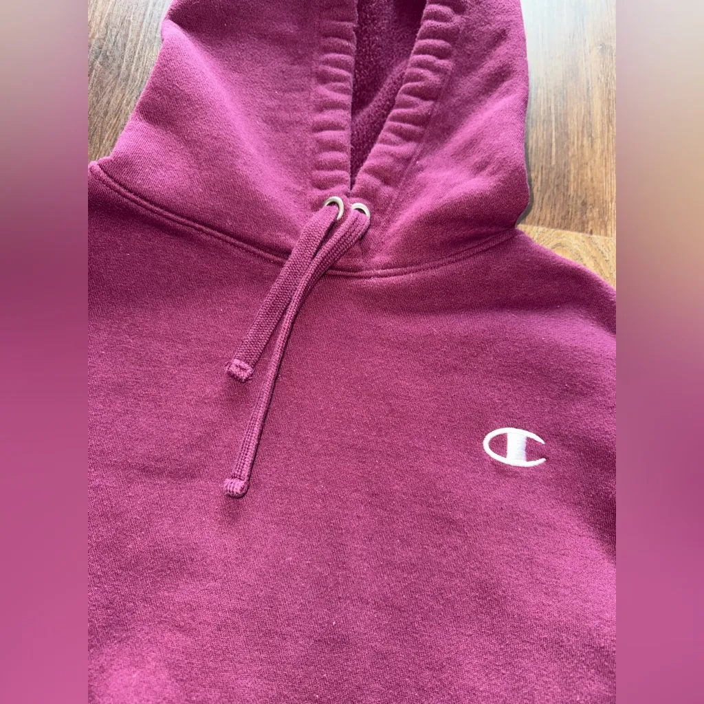 Champion Women's Maroon Hoodie - Image 3