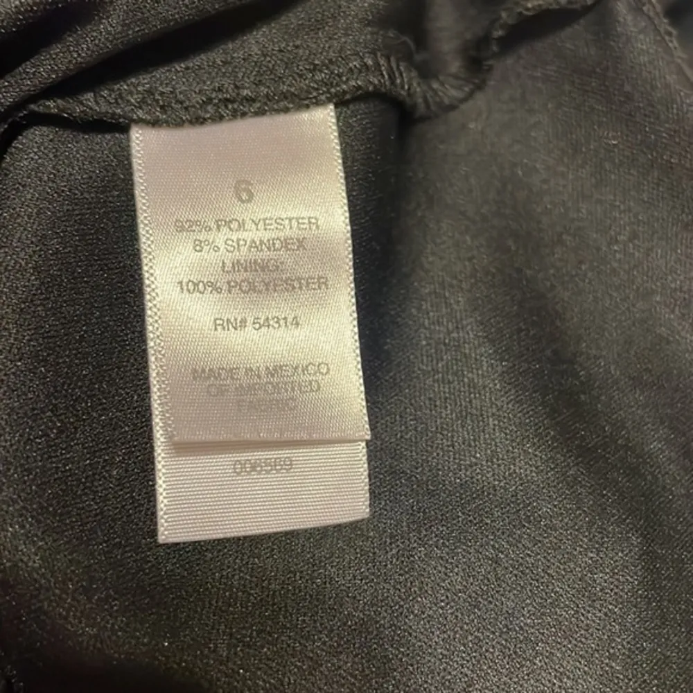 Bison Bisou Black Ribbed Sheath Dress With Gold Chain Straps - Image 7