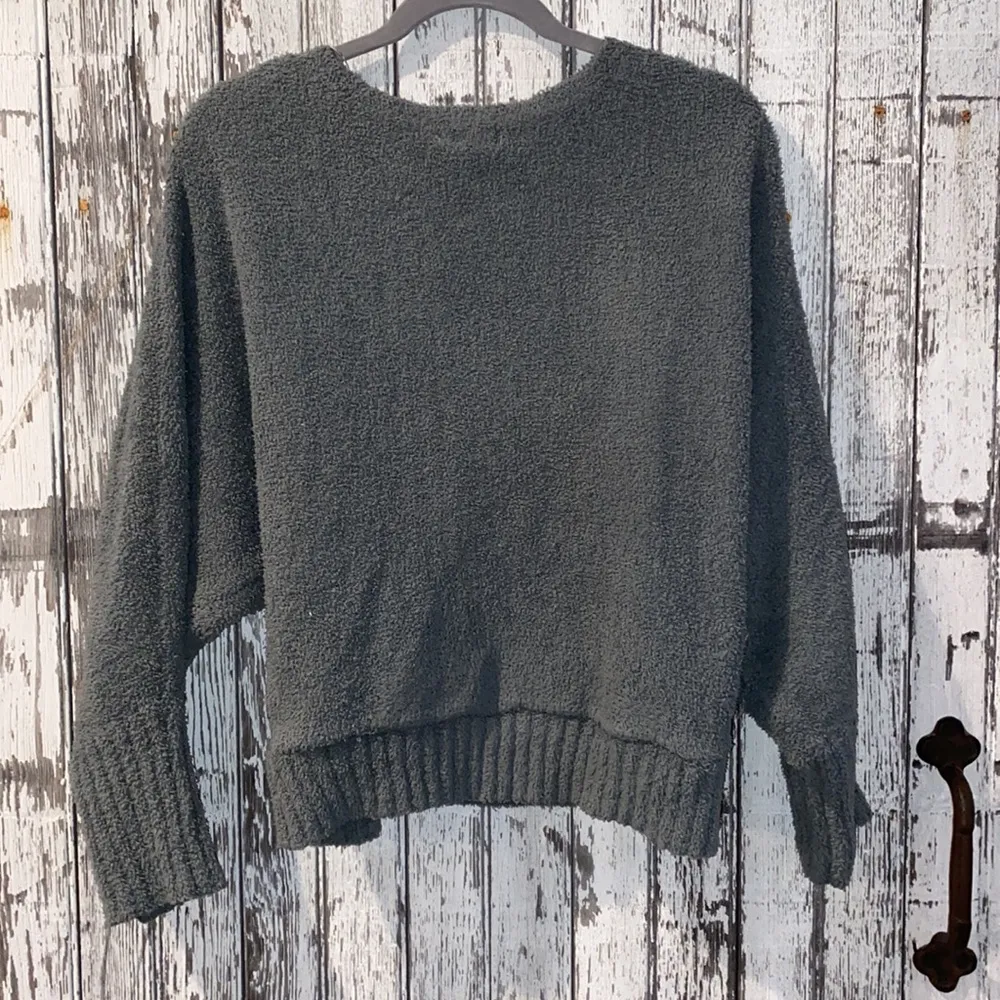 Kaisley super soft green cropped sweater - Image 5