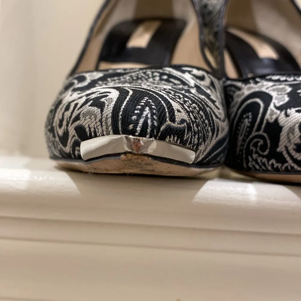 Michael Kors Collection Designer Paisley Shoes. Made in Italy. Size 40. - Image 8