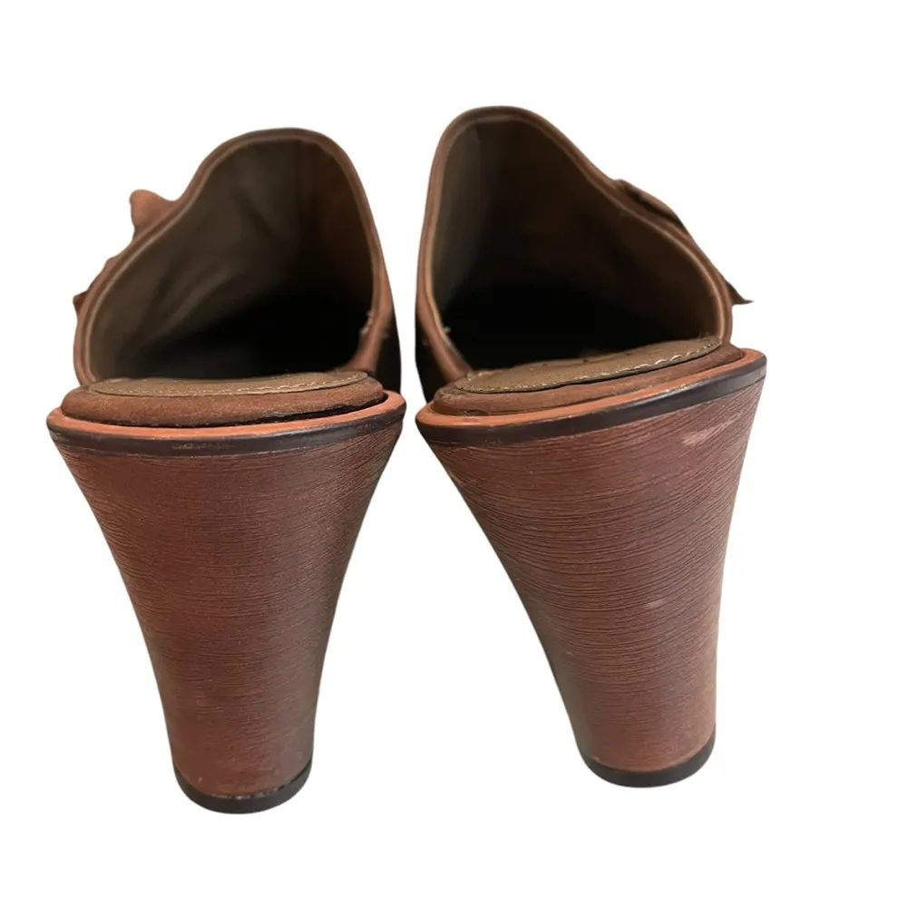 B. Makowsky Quan Brown Leather Platform Heel Mule Clogs, Sz 7 - Image 12