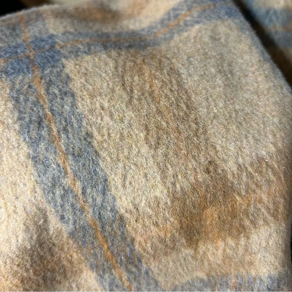 Sundance Dorset Plaid Wool Blend Camel Trench Coat Size 12 - Image 10