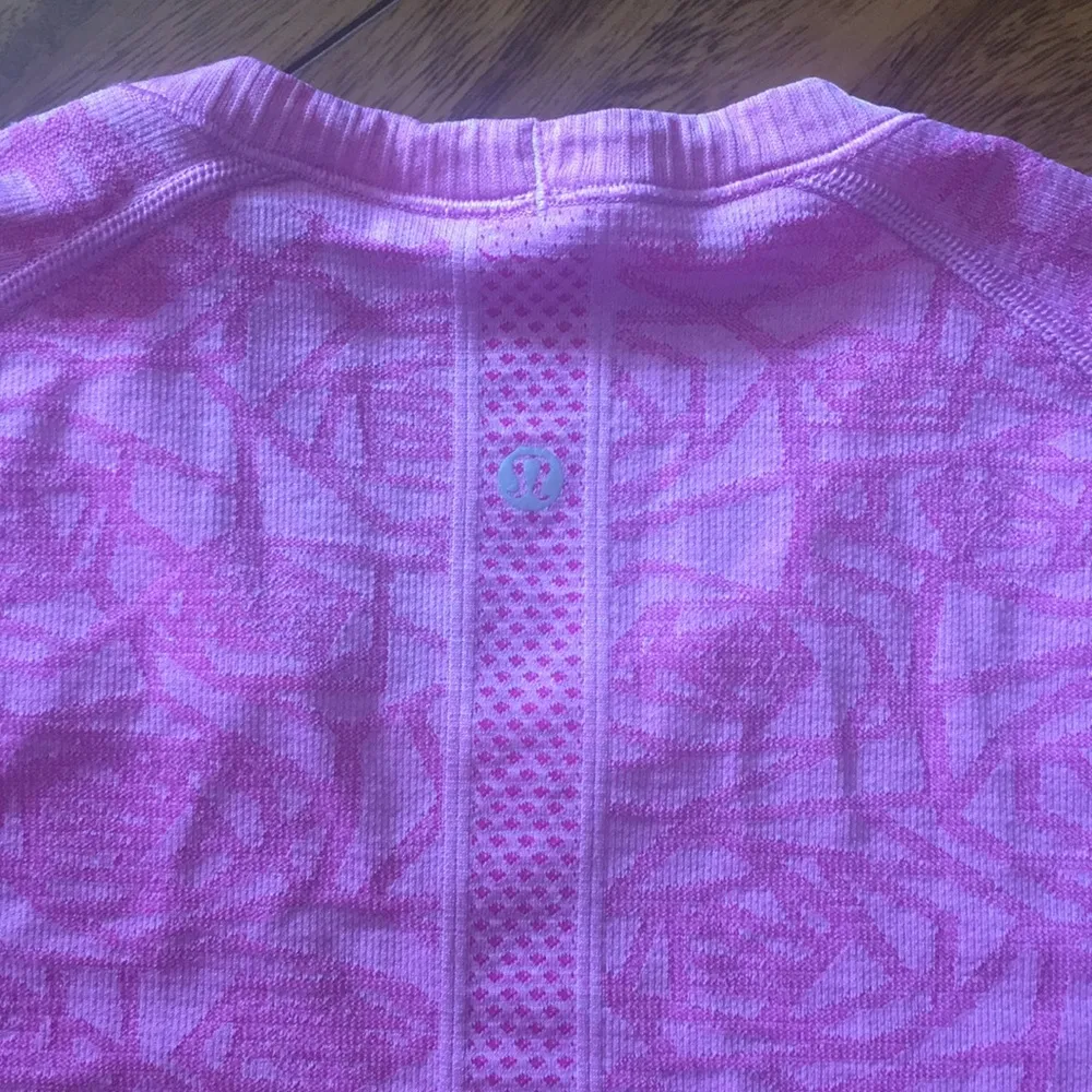 Lululemon swiftly Tech Tee - Image 5