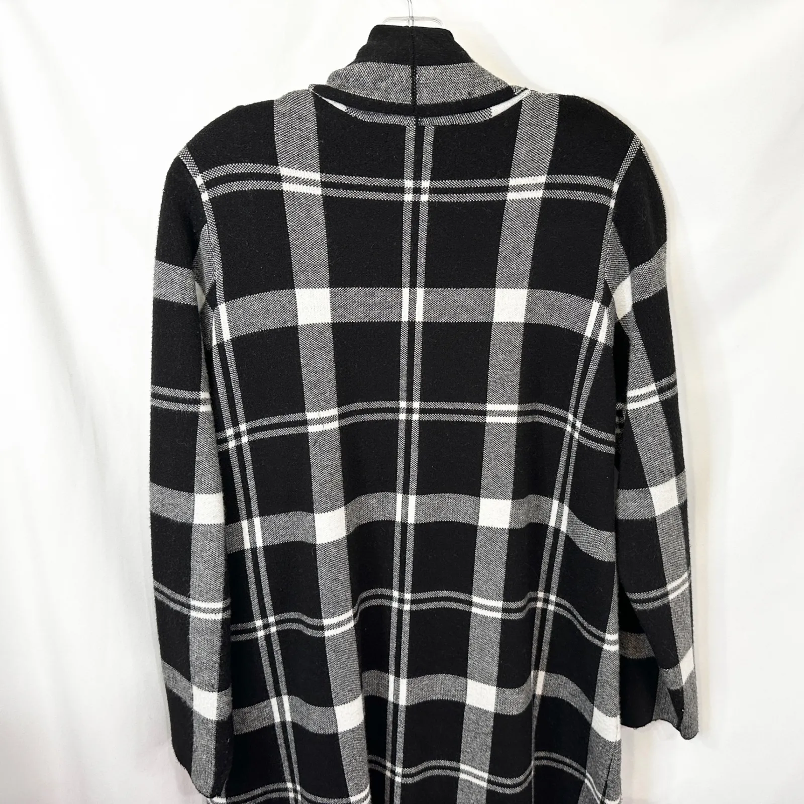 Adrienne Vittadini Plus size 1X Long Cardigan Sweater Plaid Open Front Black D - Image 7