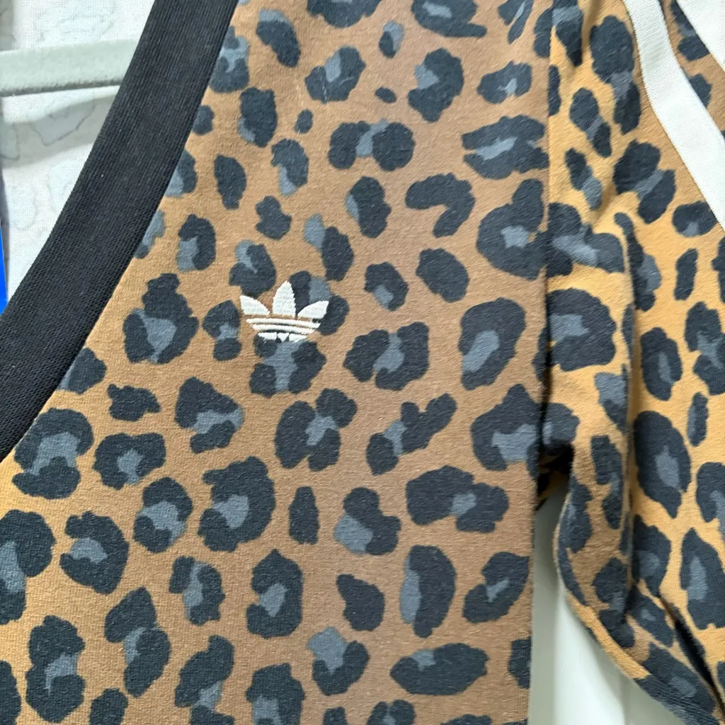 Adidas Originals Leopard V-Neck Maxi Dress NWT size XS 3 Stripes Short Sleeve - Image 4