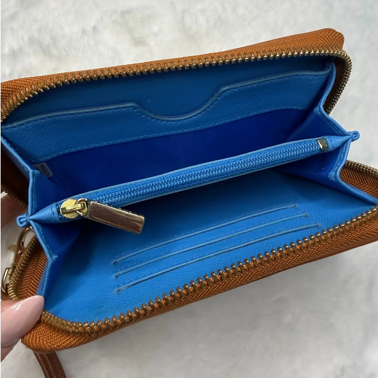 TORY BURCH Brown Zip Around Wallet - Image 3