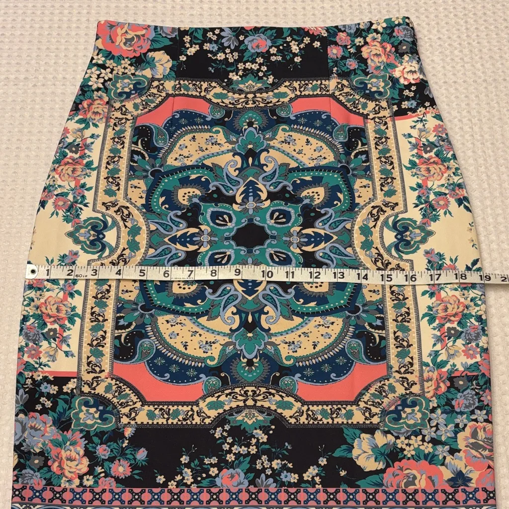 Champagne & Strawberry Floral Pencil Skirt Size Large Blue - Image 10