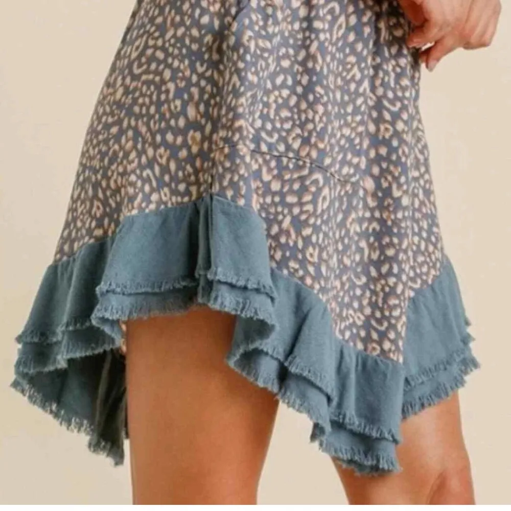 Umgee Leopard Print Mini Skirt Blue Linen Blend Size Large - Image 2
