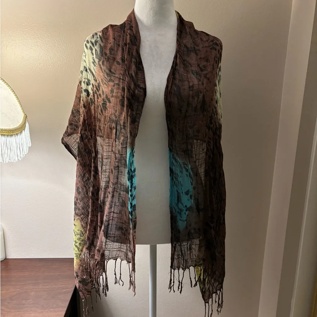 Elegant Multicolor Animal Print Scarf/Wrap with Fringe - Image 4