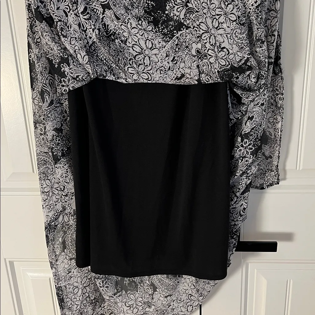 Emma & Michele Black &  White Floral Asymmetrical Sleeveless Sun Dress Size 1X - Image 6